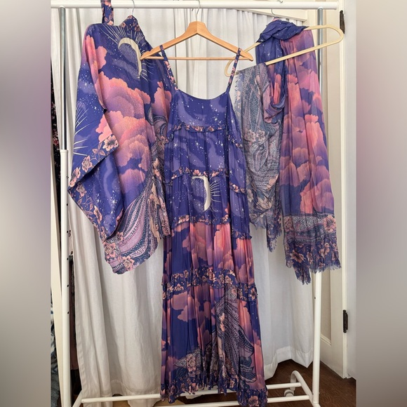 SPELL 🌙Luna Collection ✨ Short Robe 💕 - Picture 3 of 8